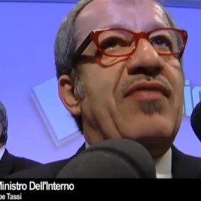 Premio Marco Biagi 2011 – Intervista al Ministro Dell'Interno Roberto Maroni